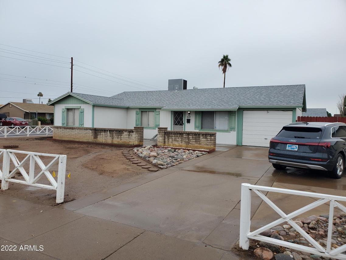 7117 W Heatherbrae Dr., Phoenix, AZ 85033