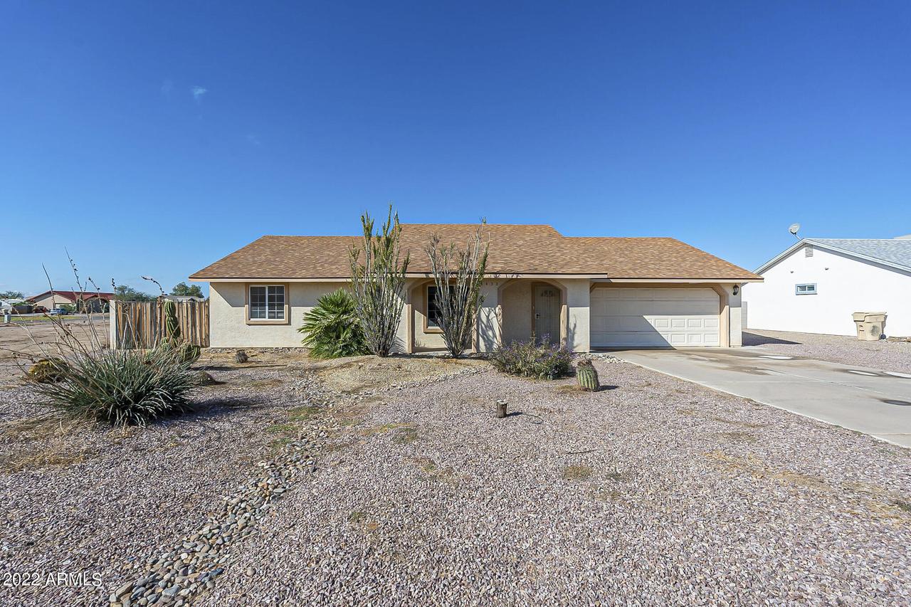 14432 S Amado Blvd., Arizona City, AZ 85123