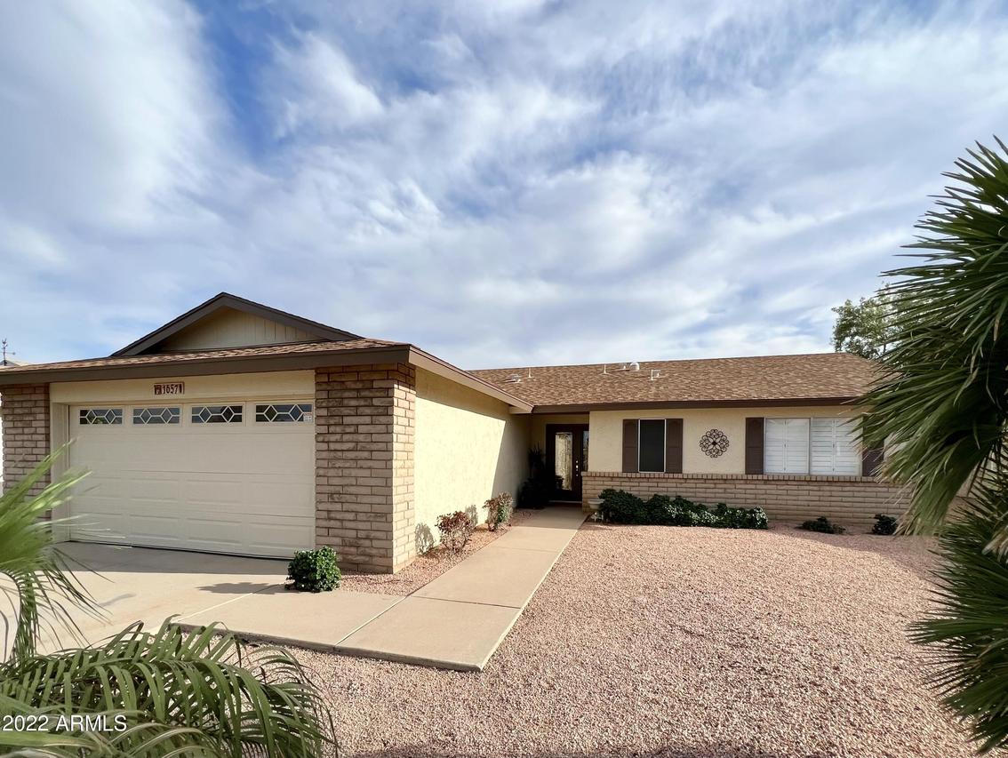 1657 Leisure World, Mesa, AZ 85206