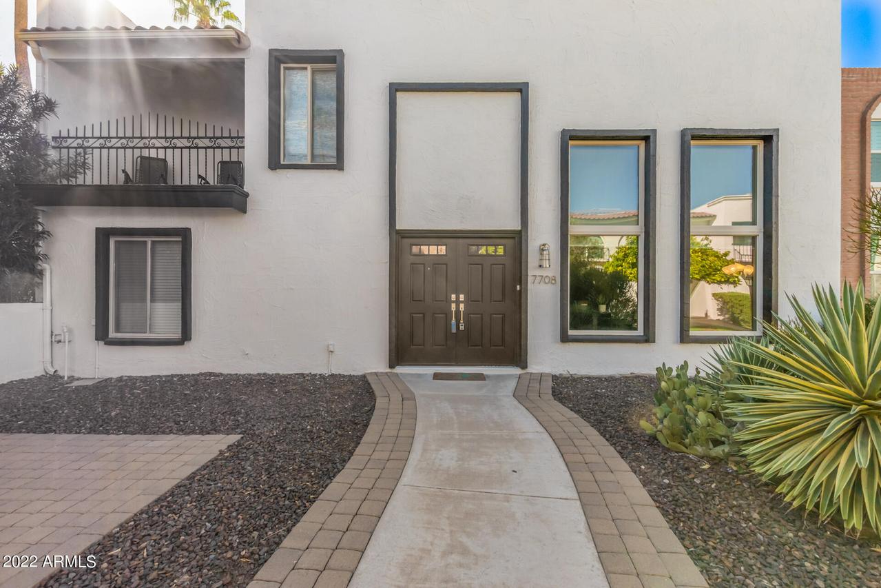 7708 E Camelback Rd., Scottsdale, AZ 85251