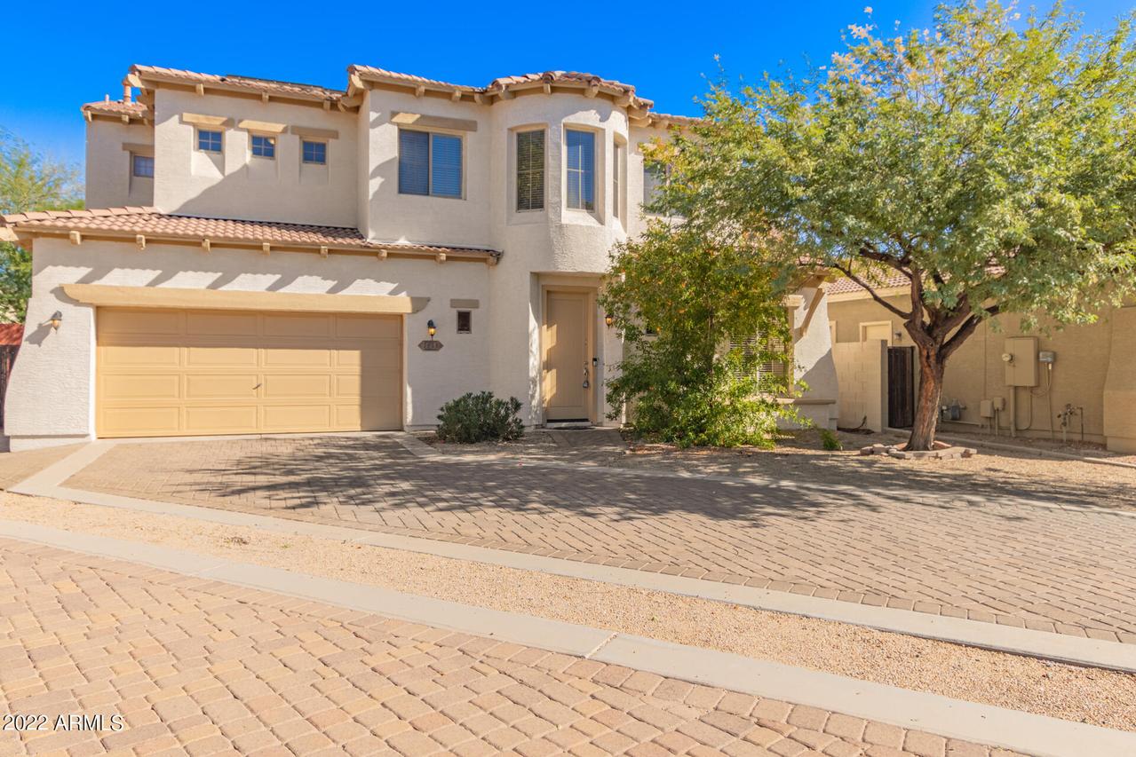 7811 S 5th Dr., Phoenix, AZ 85041