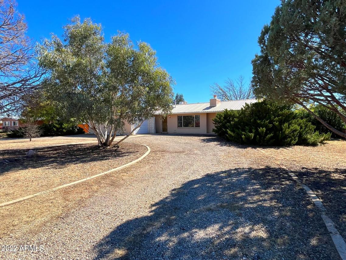 1102 E Justin St., Pearce, AZ 85625