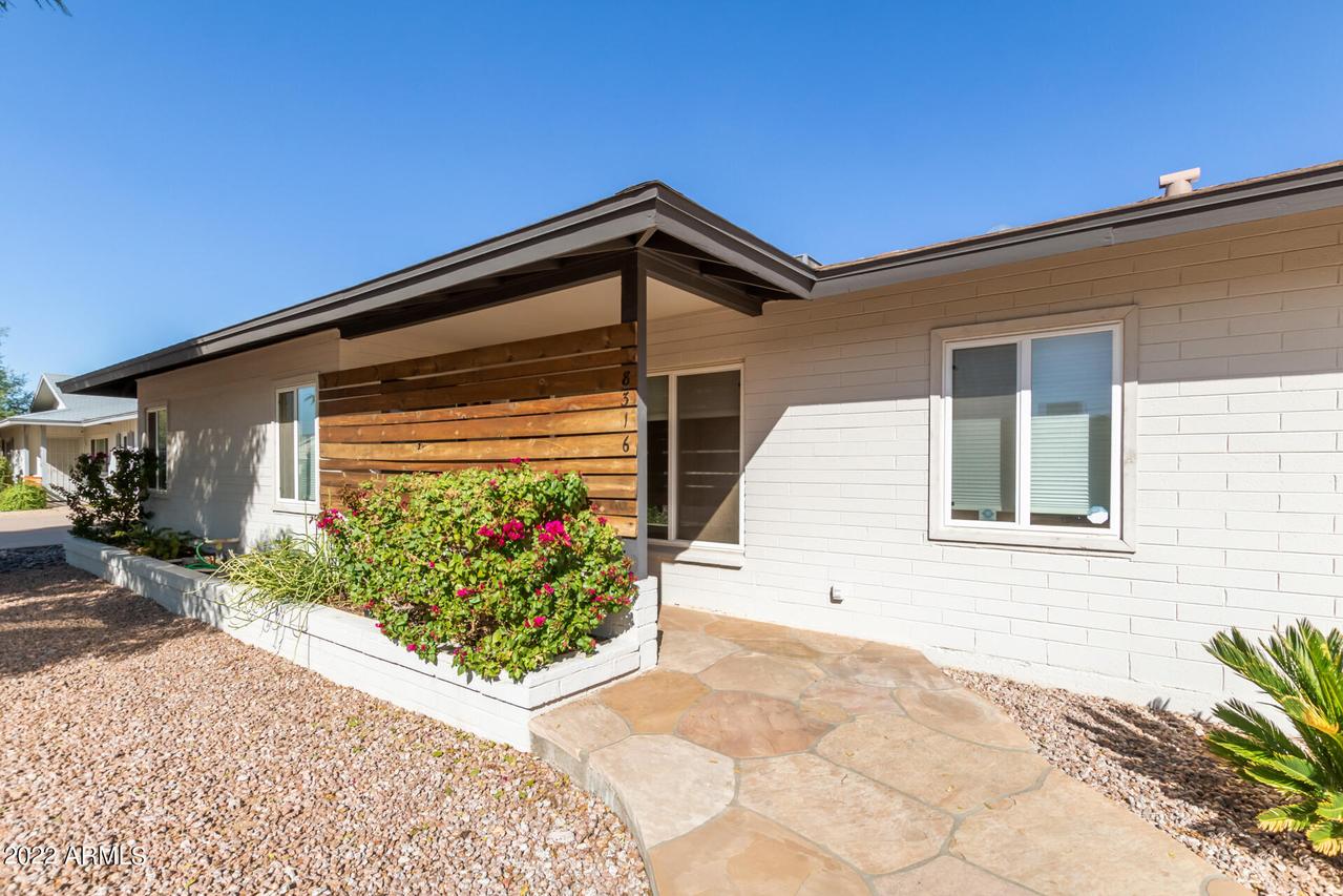 8316 E Sheridan St., Scottsdale, AZ 85257
