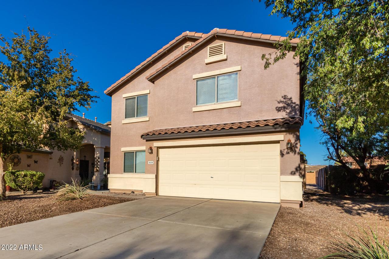 4104 E Rock Dr., San Tan Valley, AZ 85143