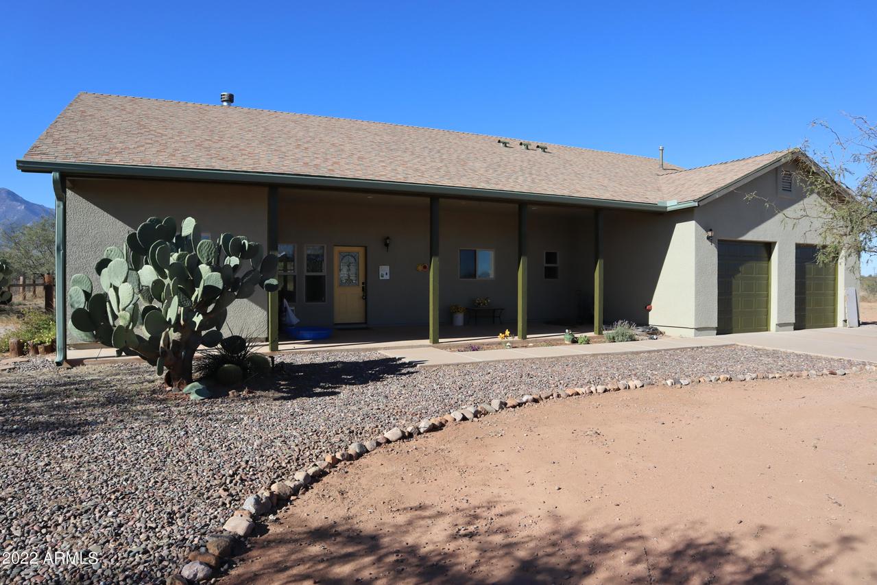 6610 S Cavalry Ln., Hereford, AZ 85615