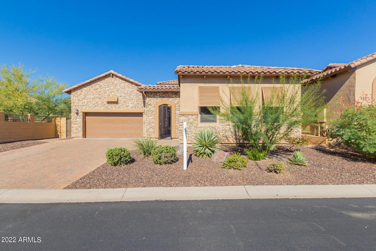 8430 E Jensen St., Mesa, AZ 85207
