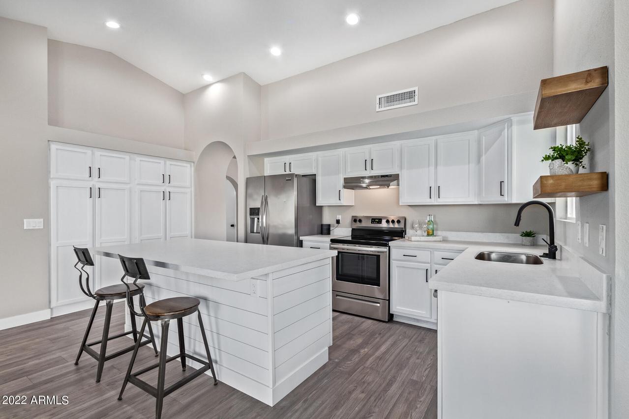 19605 N 36th Pl., Phoenix, AZ 85050