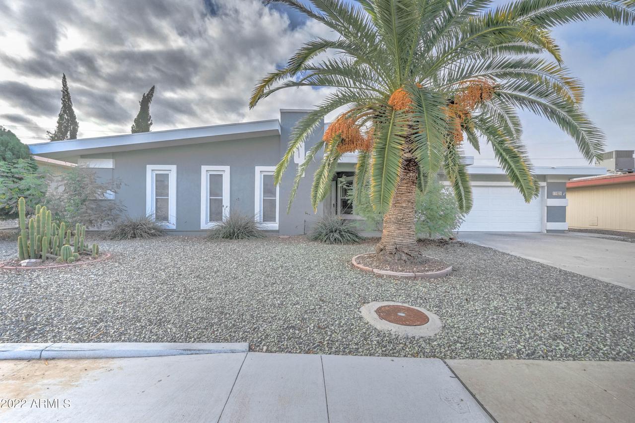 11021 W Granada Dr., Sun City, AZ 85373