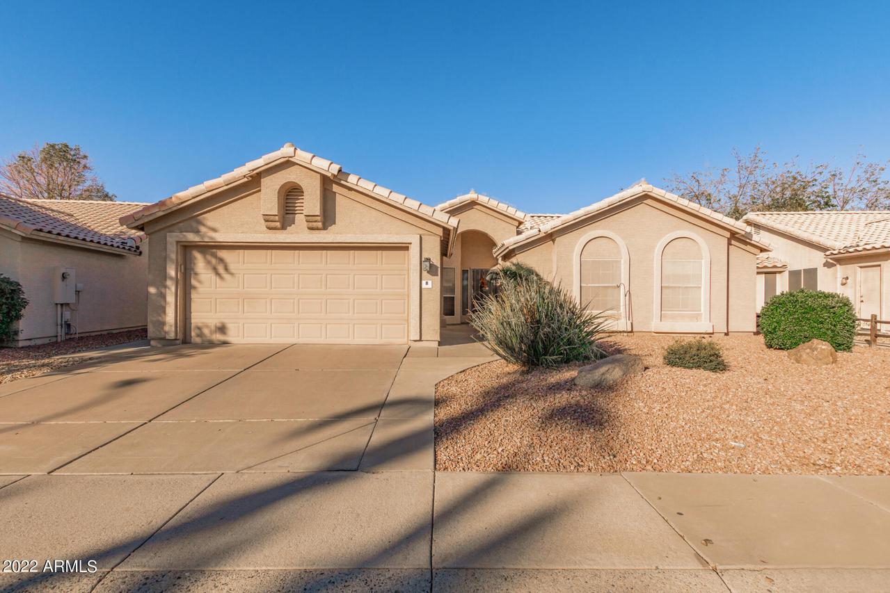 8 W Marco Polo Rd., Phoenix, AZ 85027