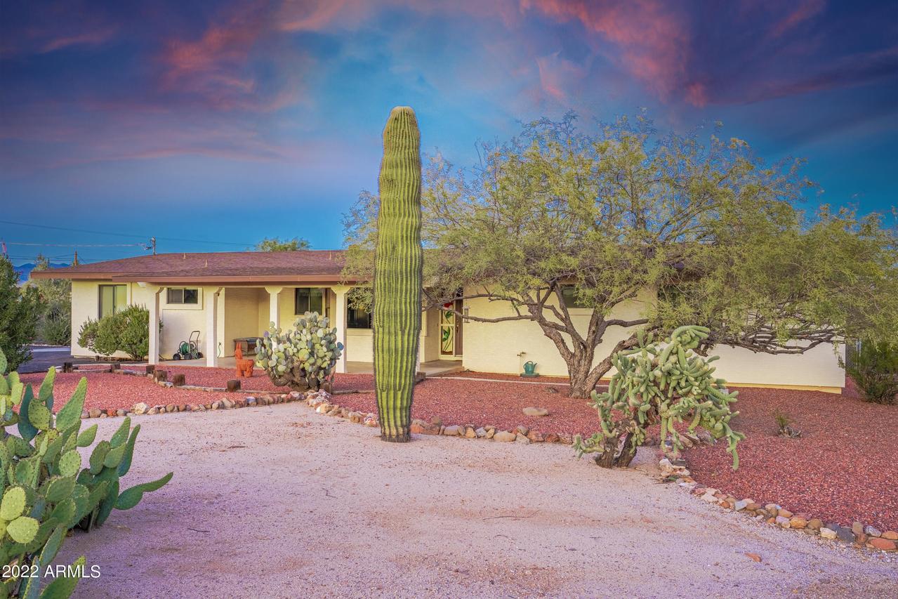 435 N Lazy Fox Rd., Wickenburg, AZ 85390