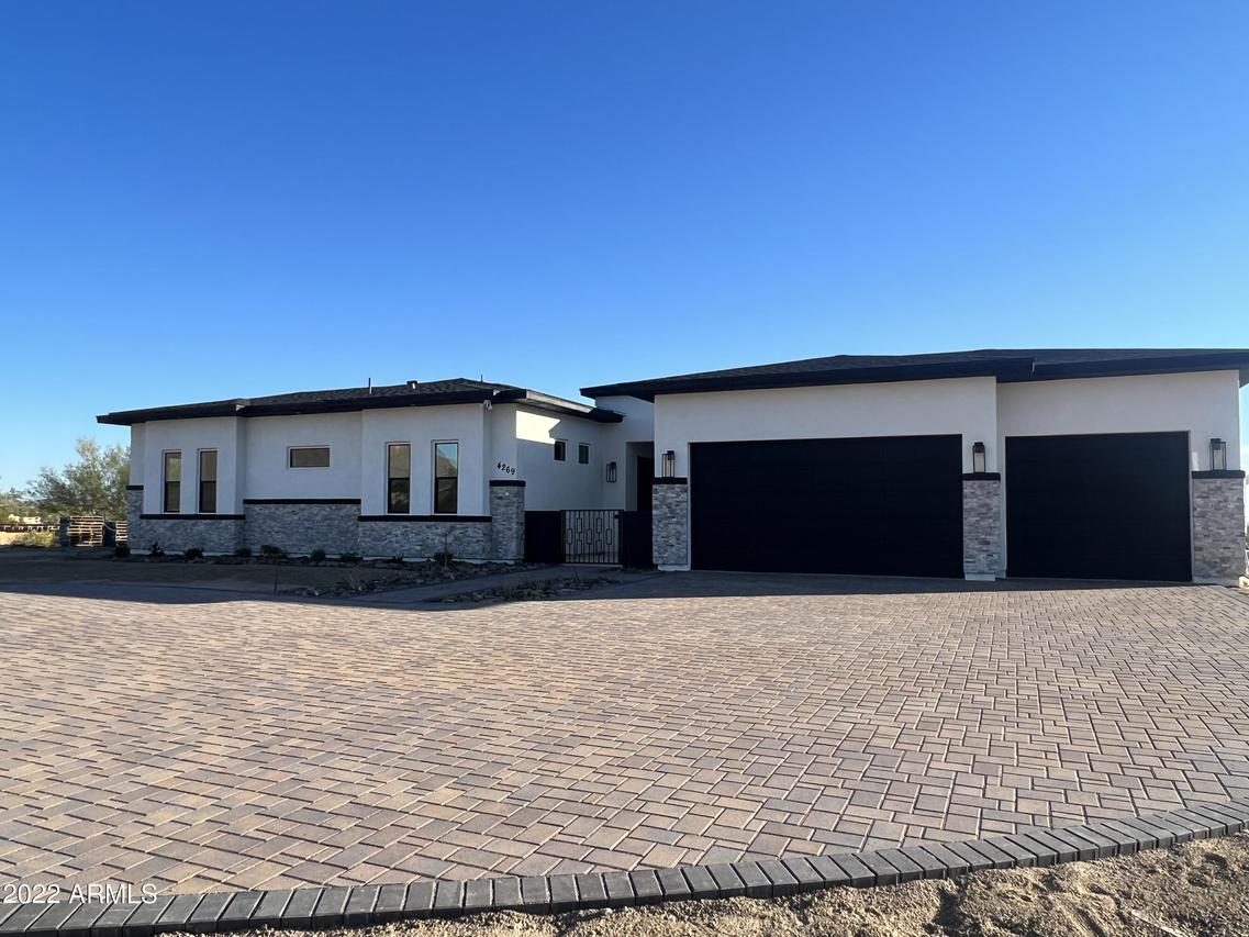4269 E 4th Ave., Apache Junction, AZ 85119