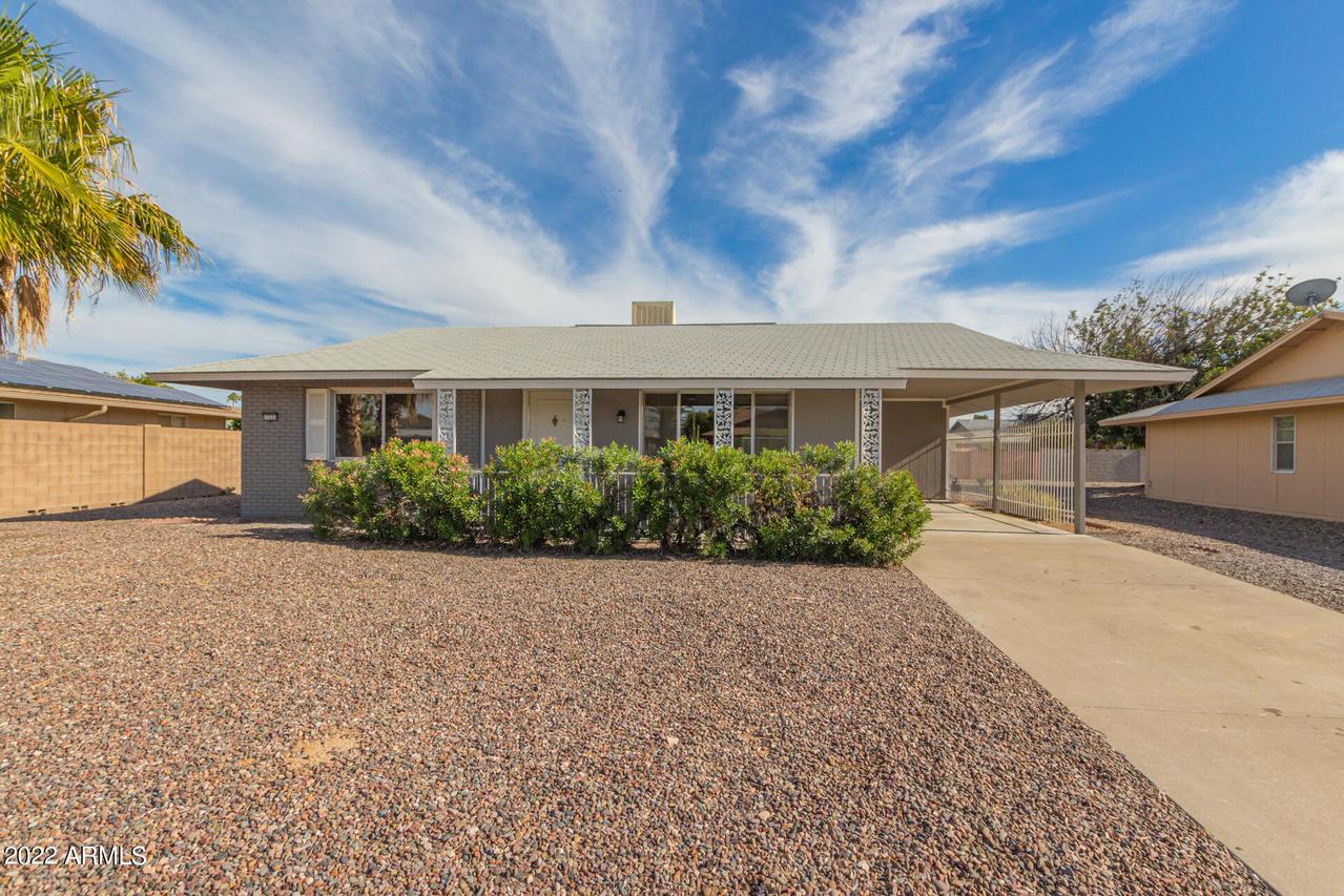 17233 N Lime Rock Dr., Sun City, AZ 85373