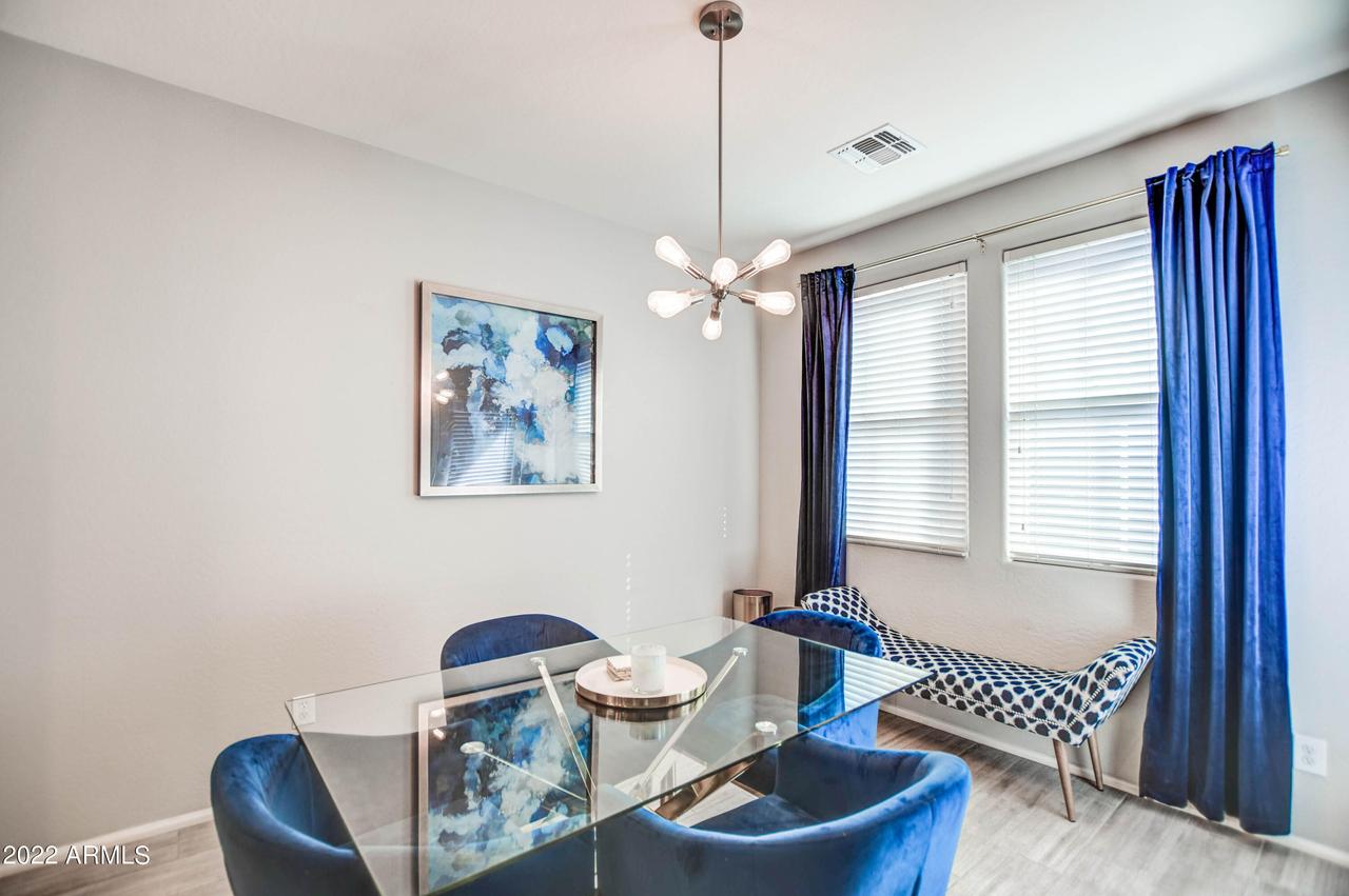 7807 W Palm Ln., Phoenix, AZ 85035