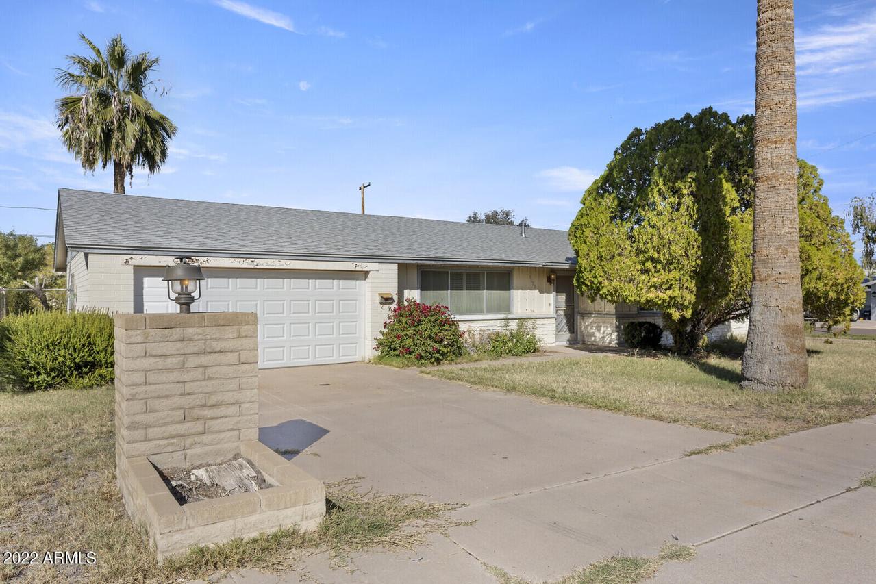 3122 E Yucca St., Phoenix, AZ 85028