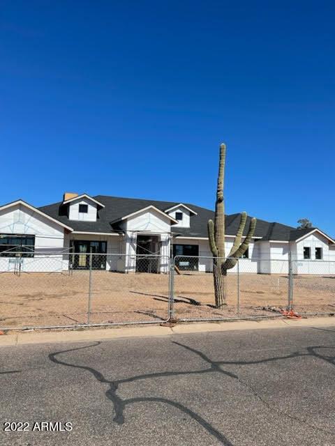 6726 E Clinton St., Scottsdale, AZ 85254