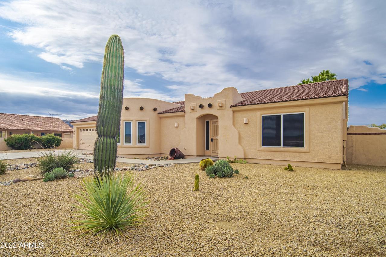 570 S Jackson St., Wickenburg, AZ 85390