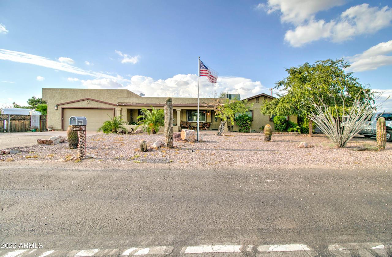 2101 N 64th St., Mesa, AZ 85215