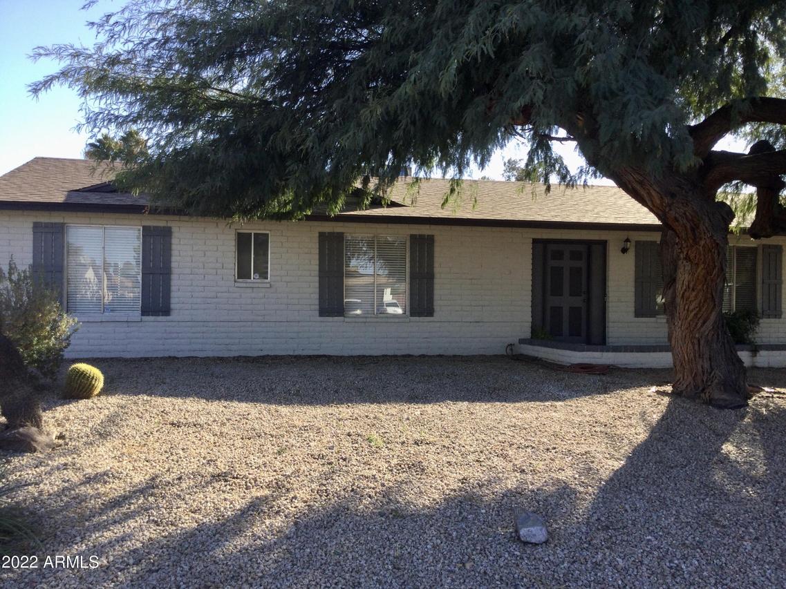 2215 W Utopia Rd., Phoenix, AZ 85027