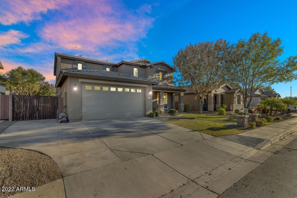 395 W Leatherwood Ave., Queen Creek, AZ 85140