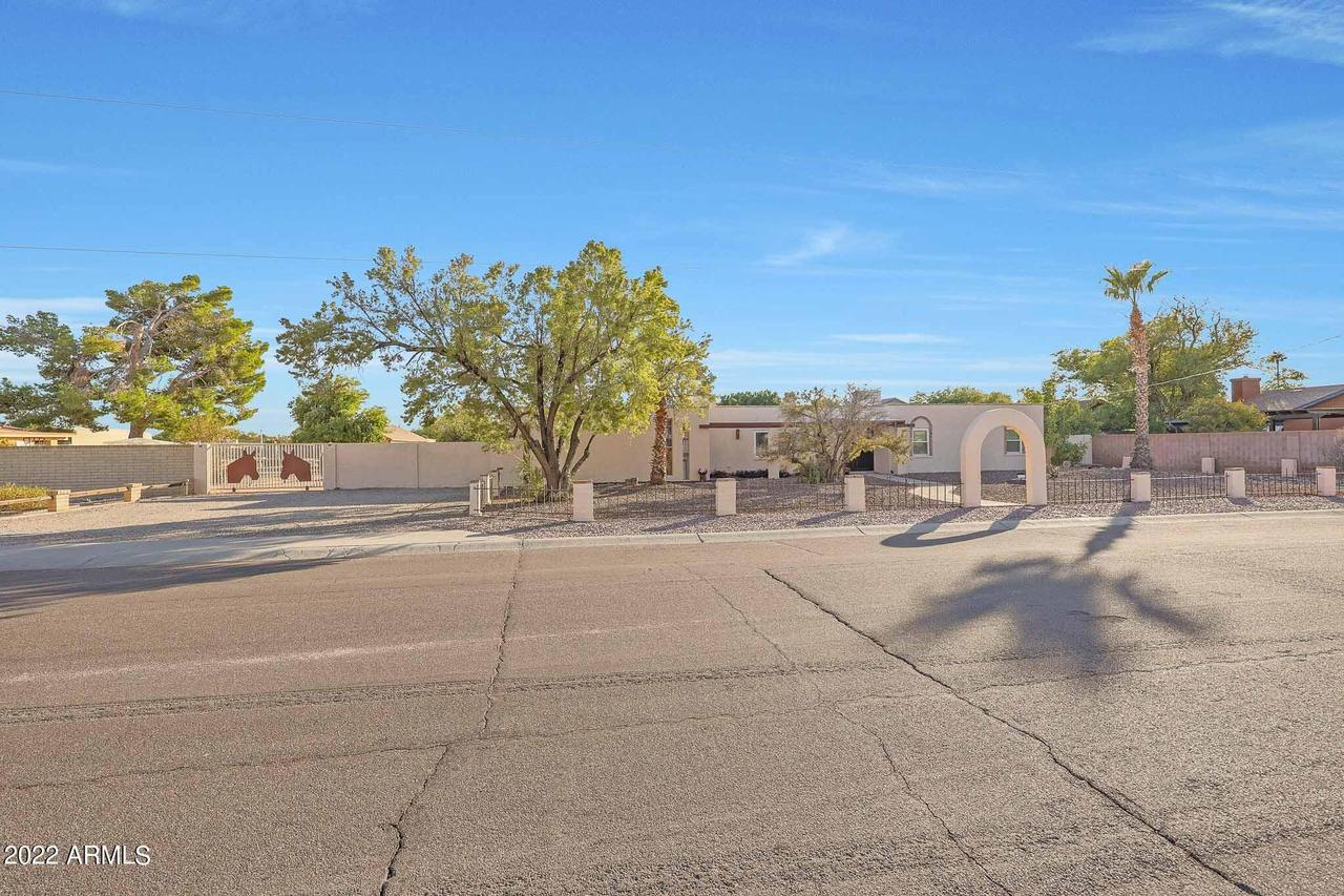 5001 W Monte Cristo Ave., Glendale, AZ 85306