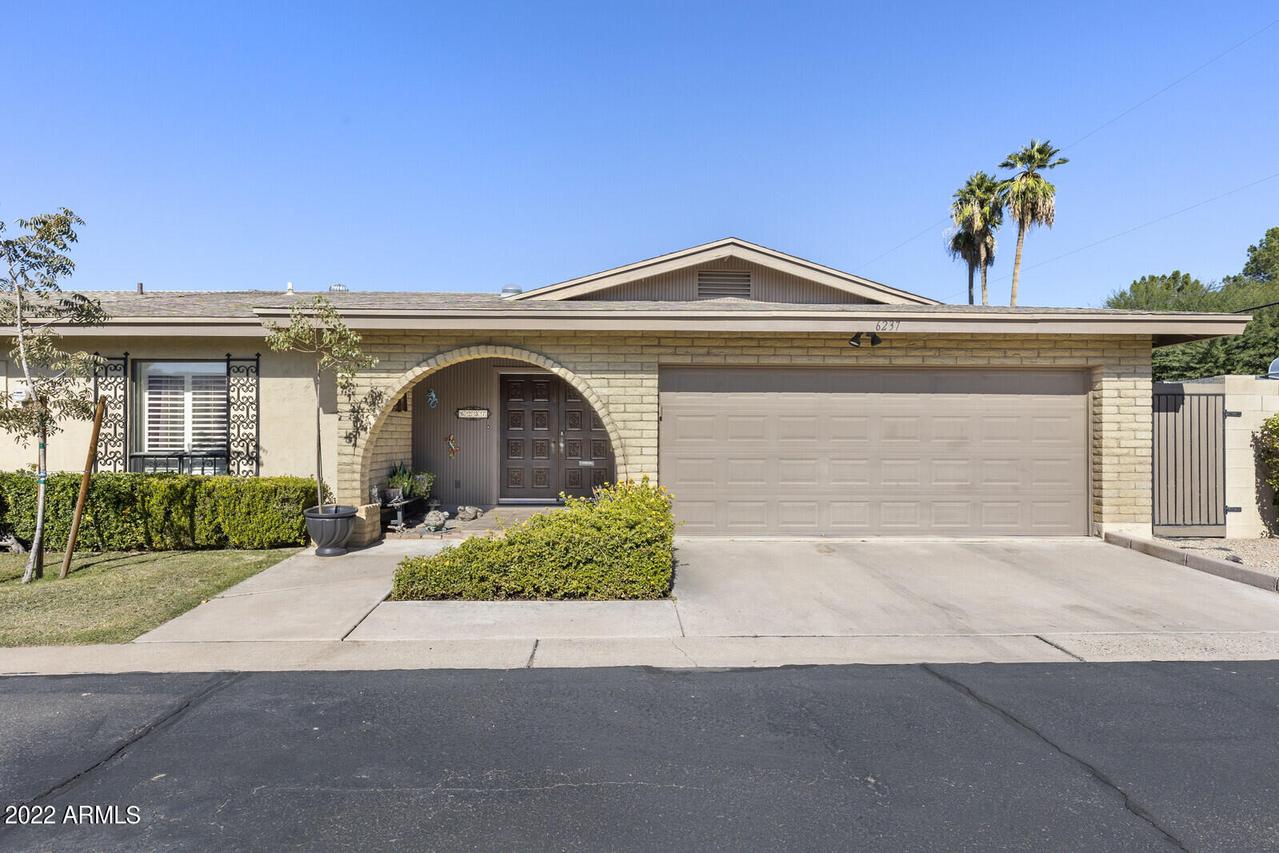 6237 N 10th Way, Phoenix, AZ 85014