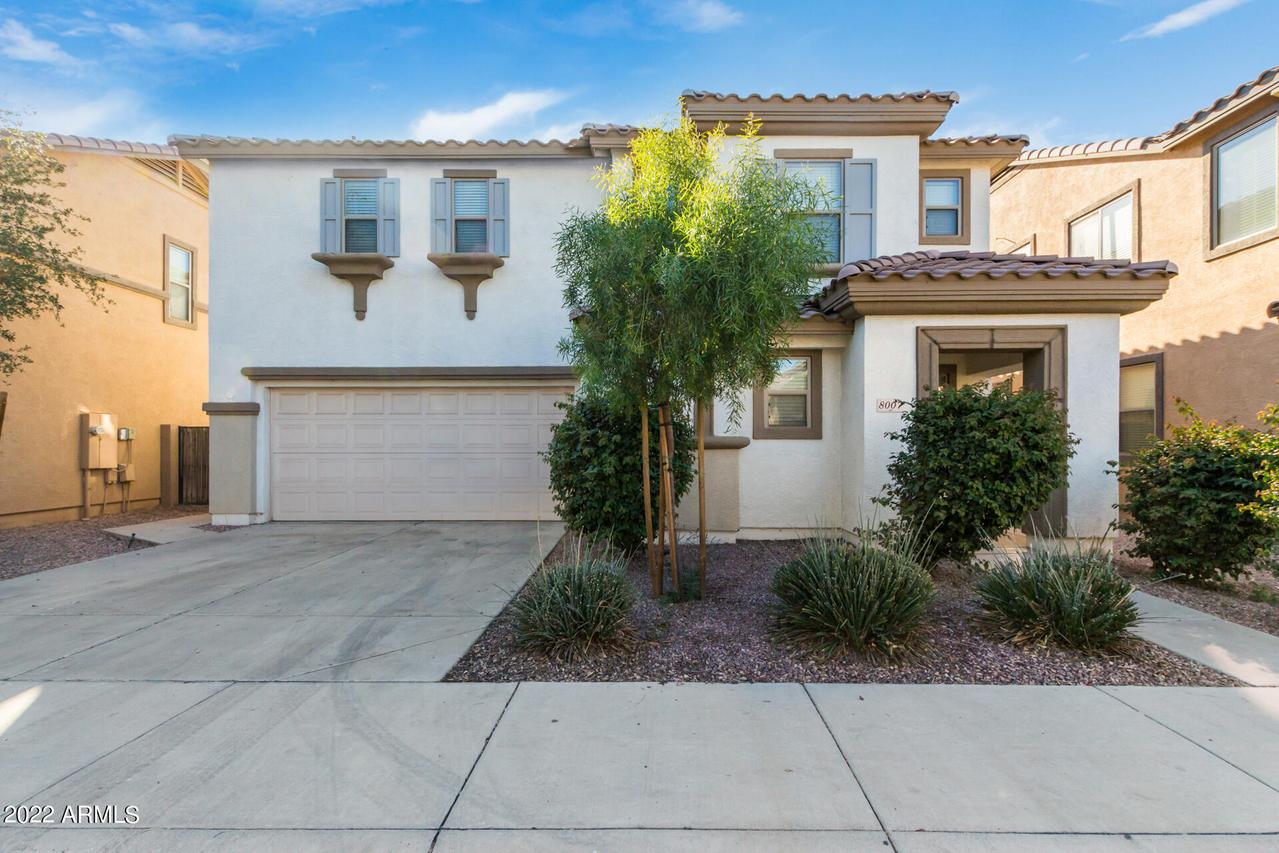 8007 W Brill St., Phoenix, AZ 85043