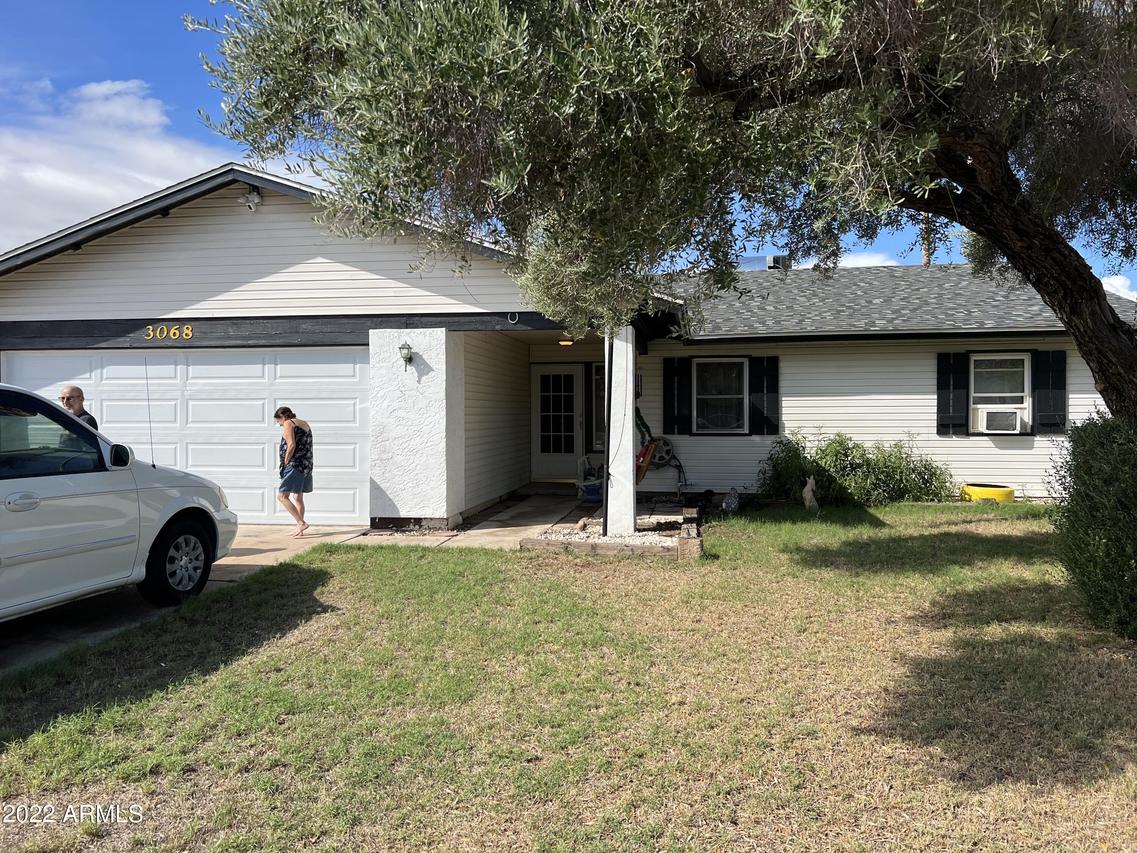 3068 N 90th Ave., Phoenix, AZ 85037