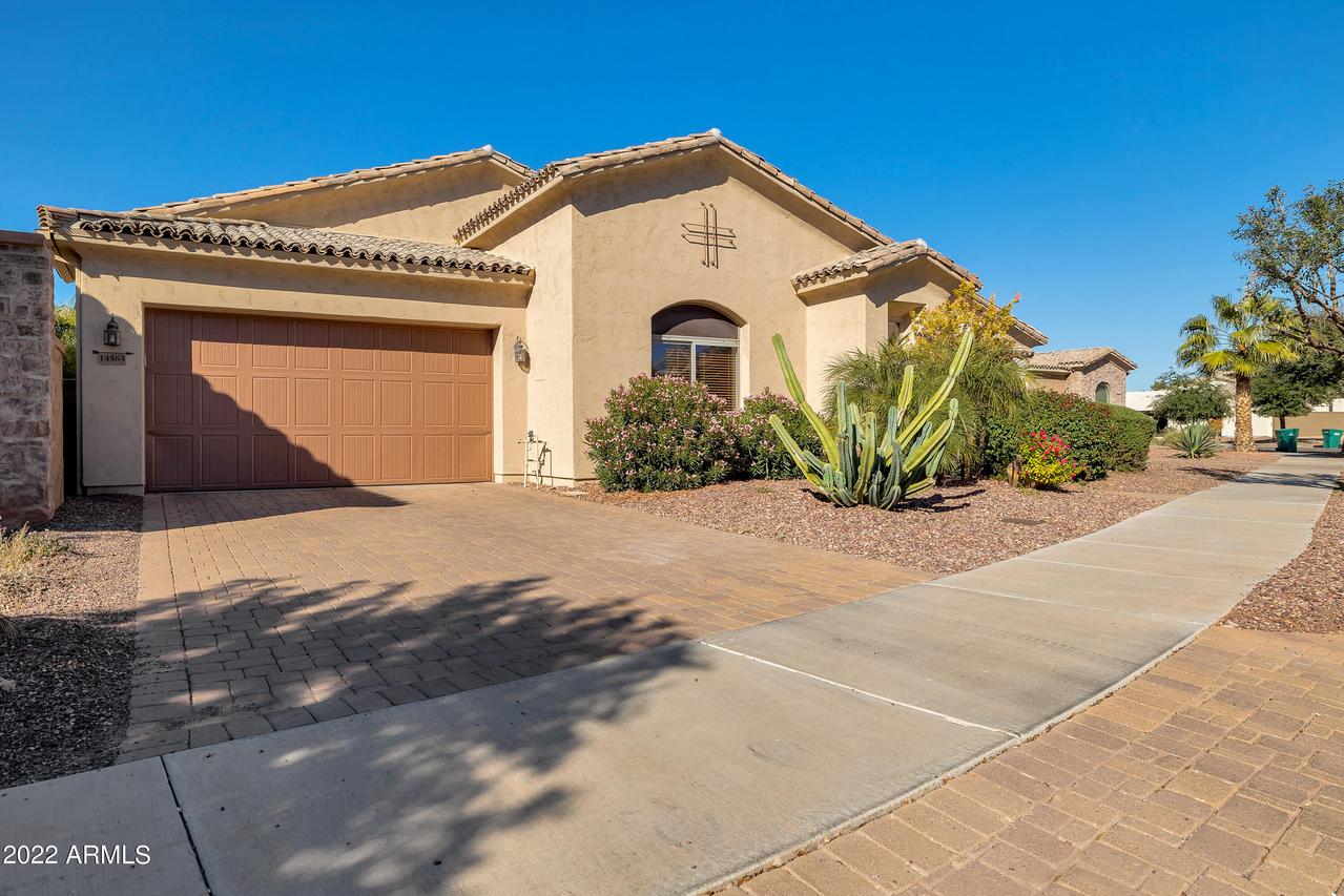 14563 W Hidden Terrace Loop, Litchfield Park, AZ 85340