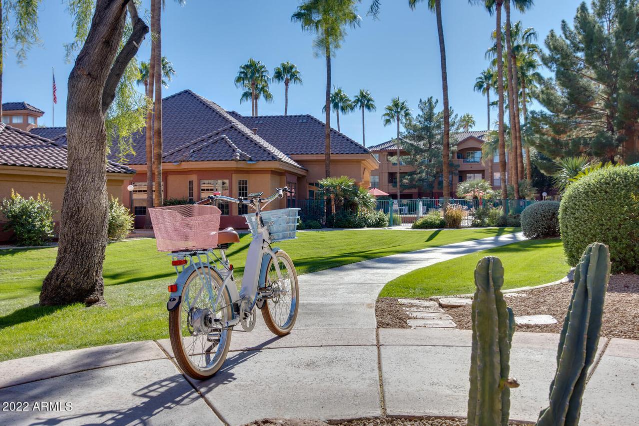 14950 W Mountain View Blvd. #3204, Surprise, AZ 85374