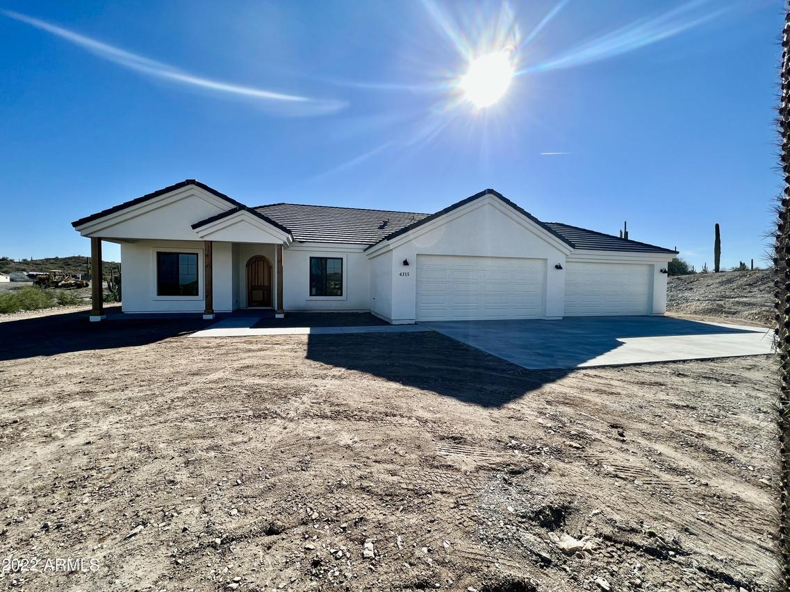 4315 W Porter Ln., Queen Creek, AZ 85144