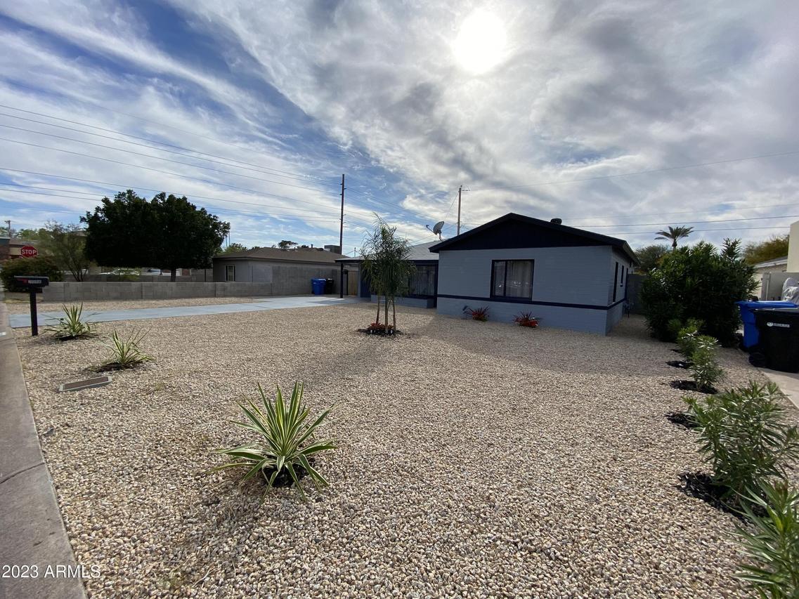 7008 N 11th Way, Phoenix, AZ 85020