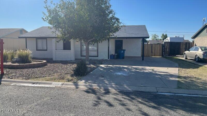 261 W 21st Ave., Apache Junction, AZ 85120