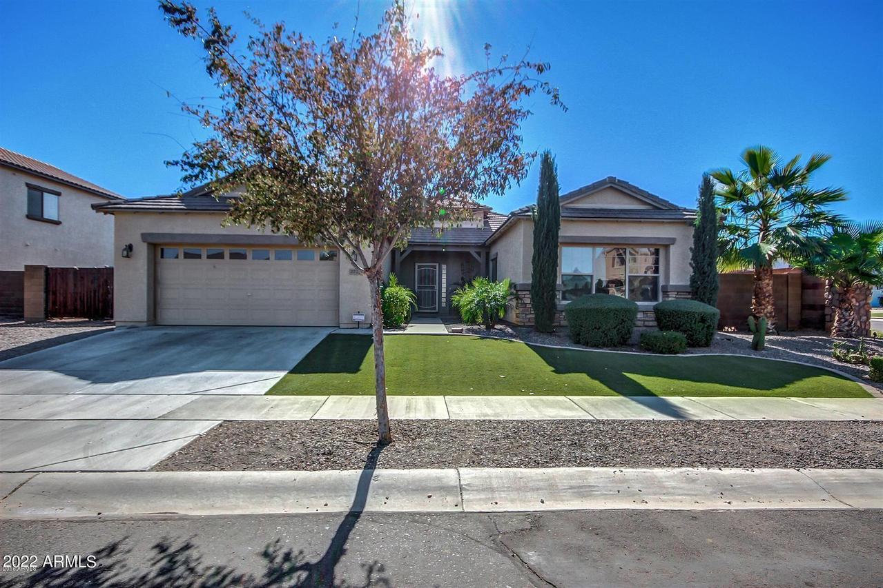 2721 E Tina Ln., Gilbert, AZ 85298