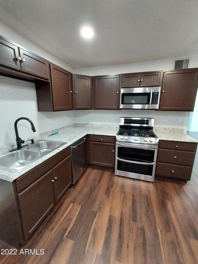 46 Papago Blvd., Winslow, AZ 86047