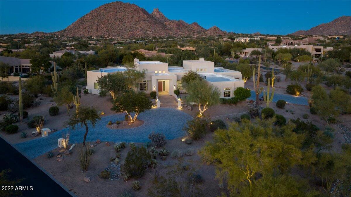 9330 E Buckskin Tr., Scottsdale, AZ 85255