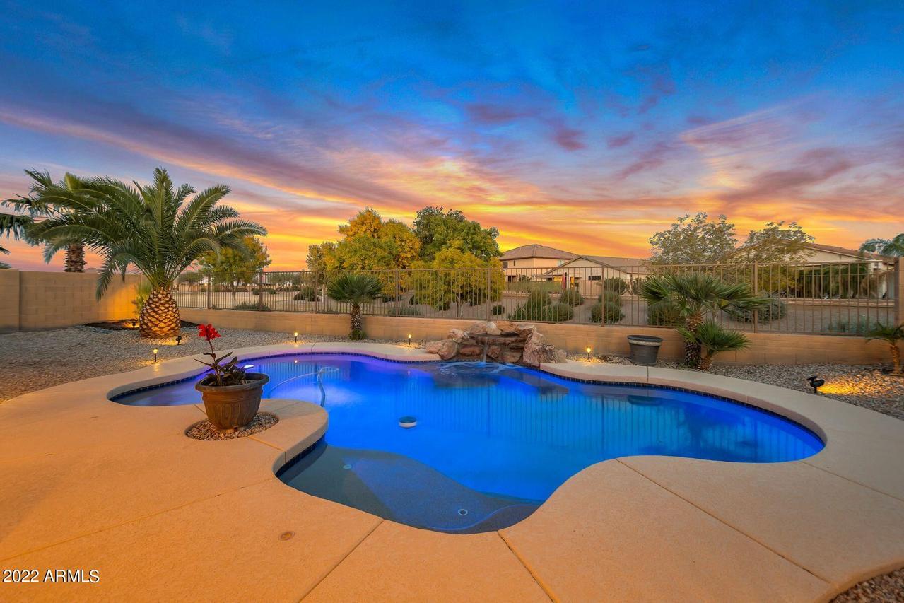 35695 N Vidlak Dr., San Tan Valley, AZ 85143