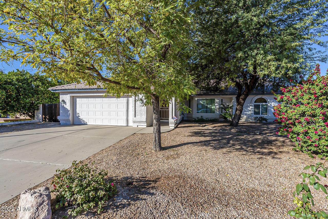 1358 N Raven, Mesa, AZ 85207