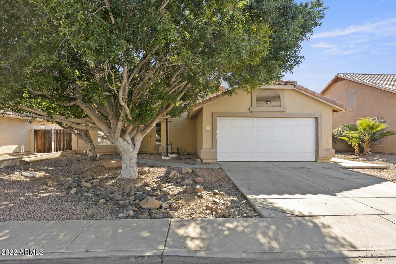 437 W Nopal Ave., Mesa, AZ 85210