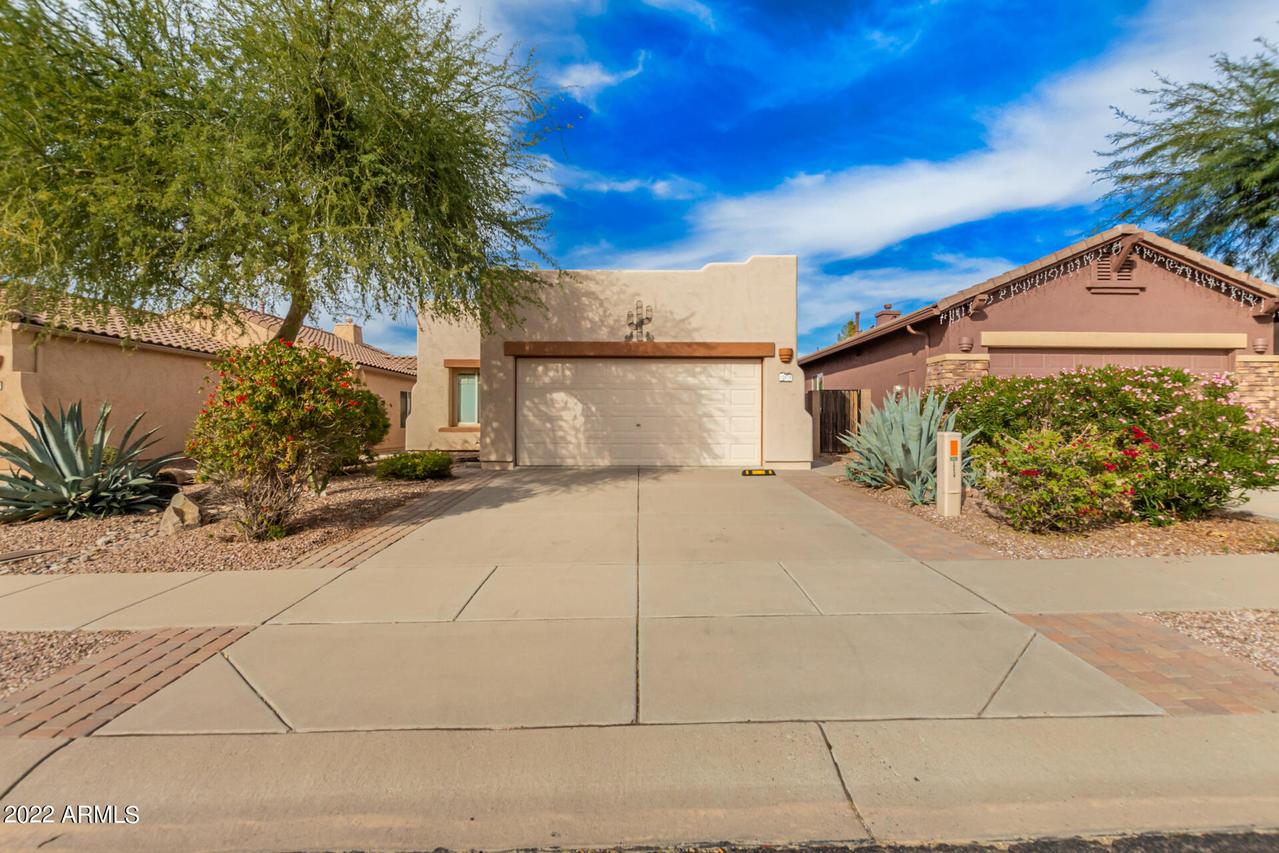 10814 E Secret Canyon Rd., Gold Canyon, AZ 85118