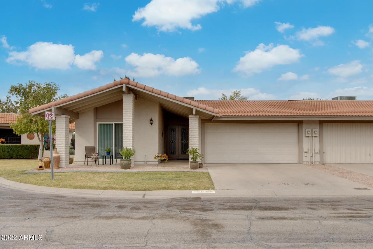 11214 S Talavi Ln., Phoenix, AZ 85044