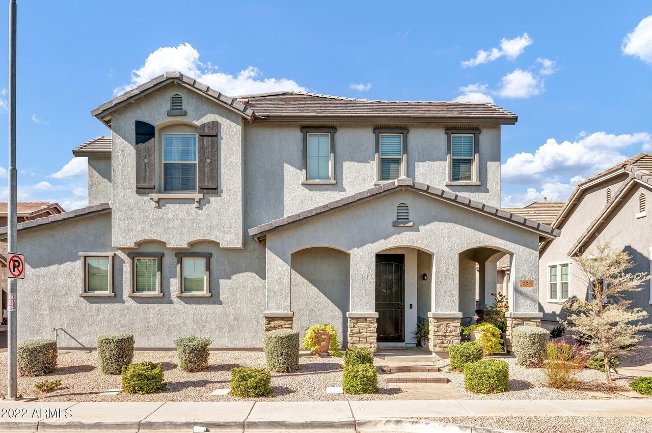 224 N 56th Pl., Mesa, AZ 85205