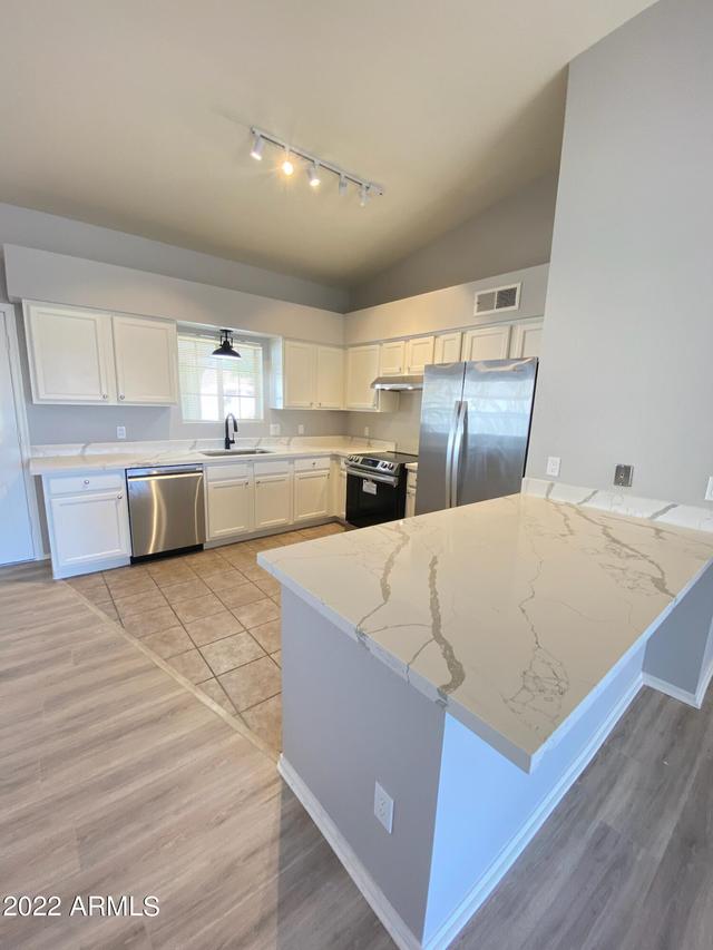 17148 E Salida Dr. #1&2, Fountain Hills, AZ 85268
