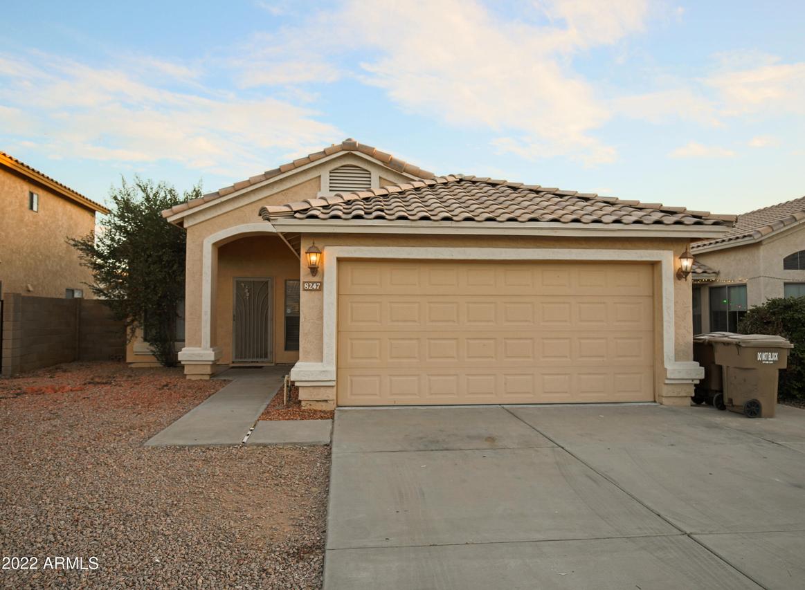 8247 W Voltaire Ave., Peoria, AZ 85381