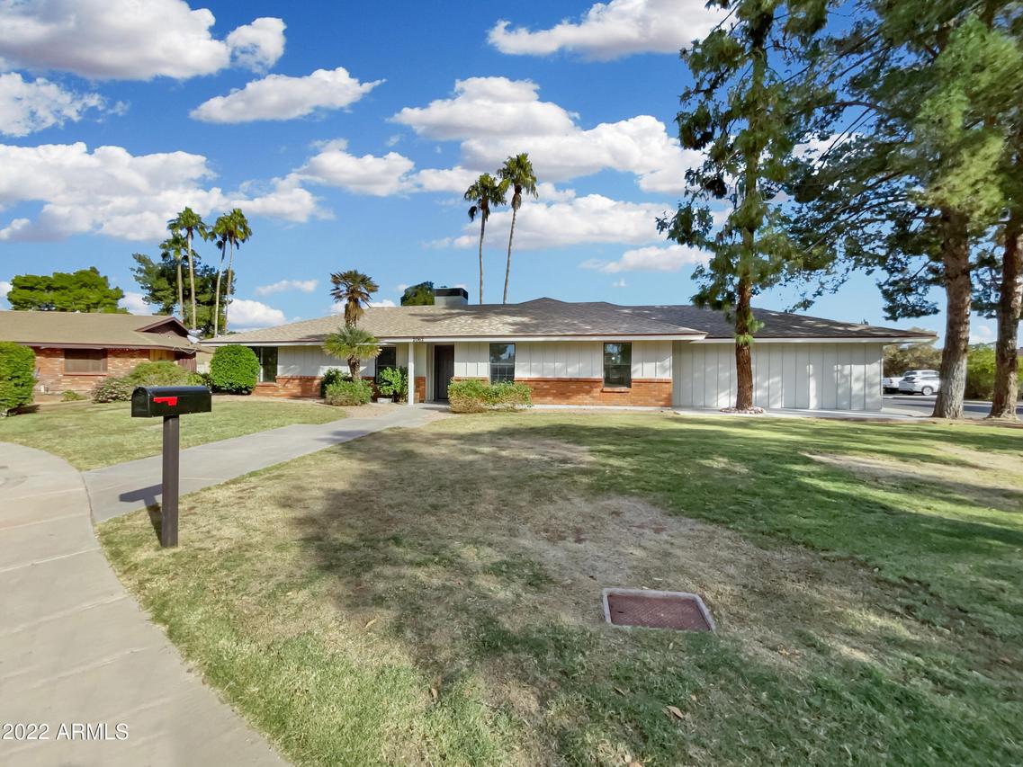 2062 E Downing St., Mesa, AZ 85213
