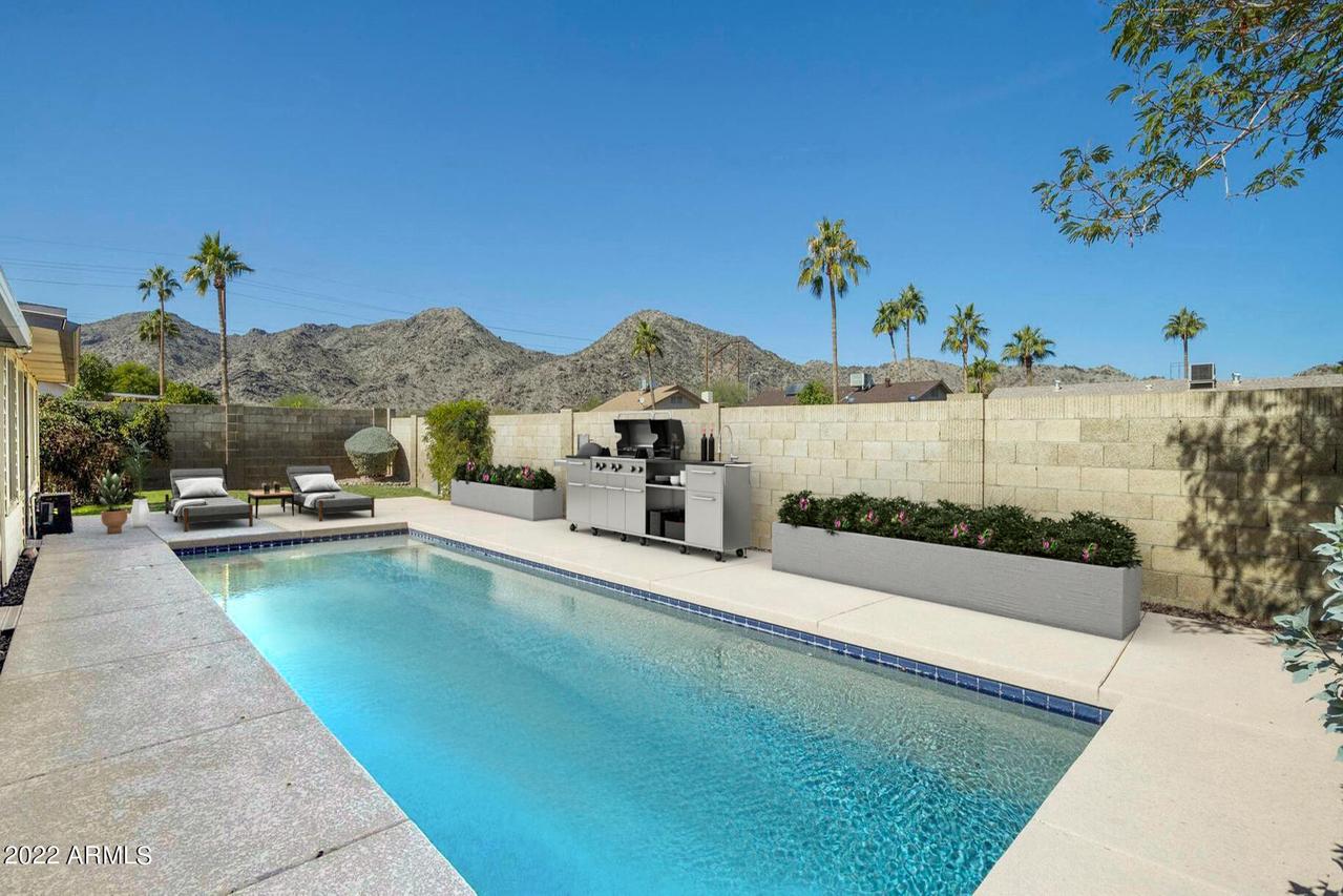 4032 E Sacaton St., Phoenix, AZ 85044