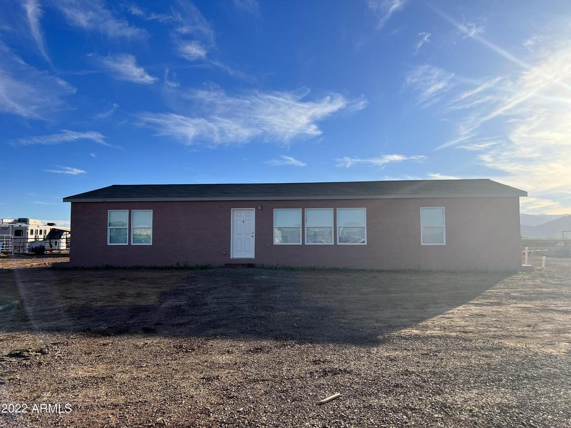 49316 N 528th Ave., Aguila, AZ 85320