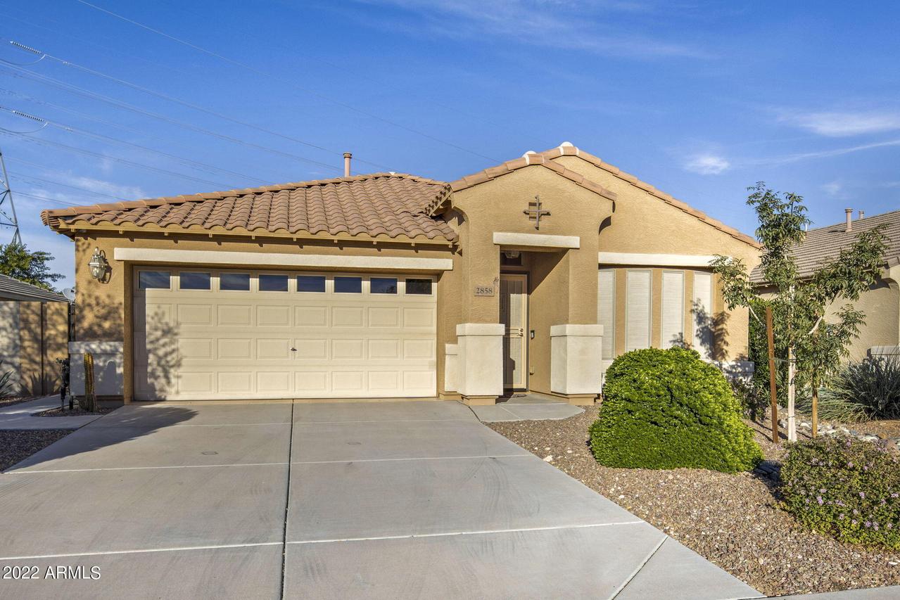 2858 E Saguaro Park Ln., Phoenix, AZ 85024