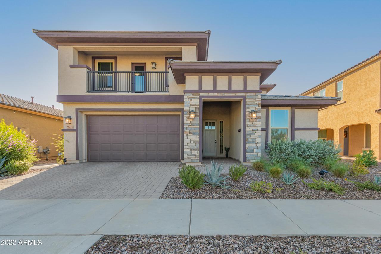 9721 E Radioactive Dr., Mesa, AZ 85212