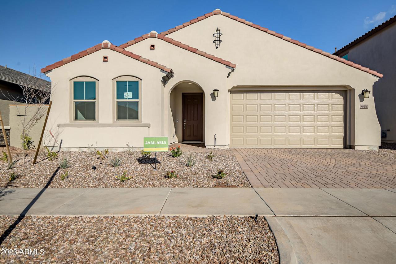 9606 E Spiral Ave., Mesa, AZ 85212