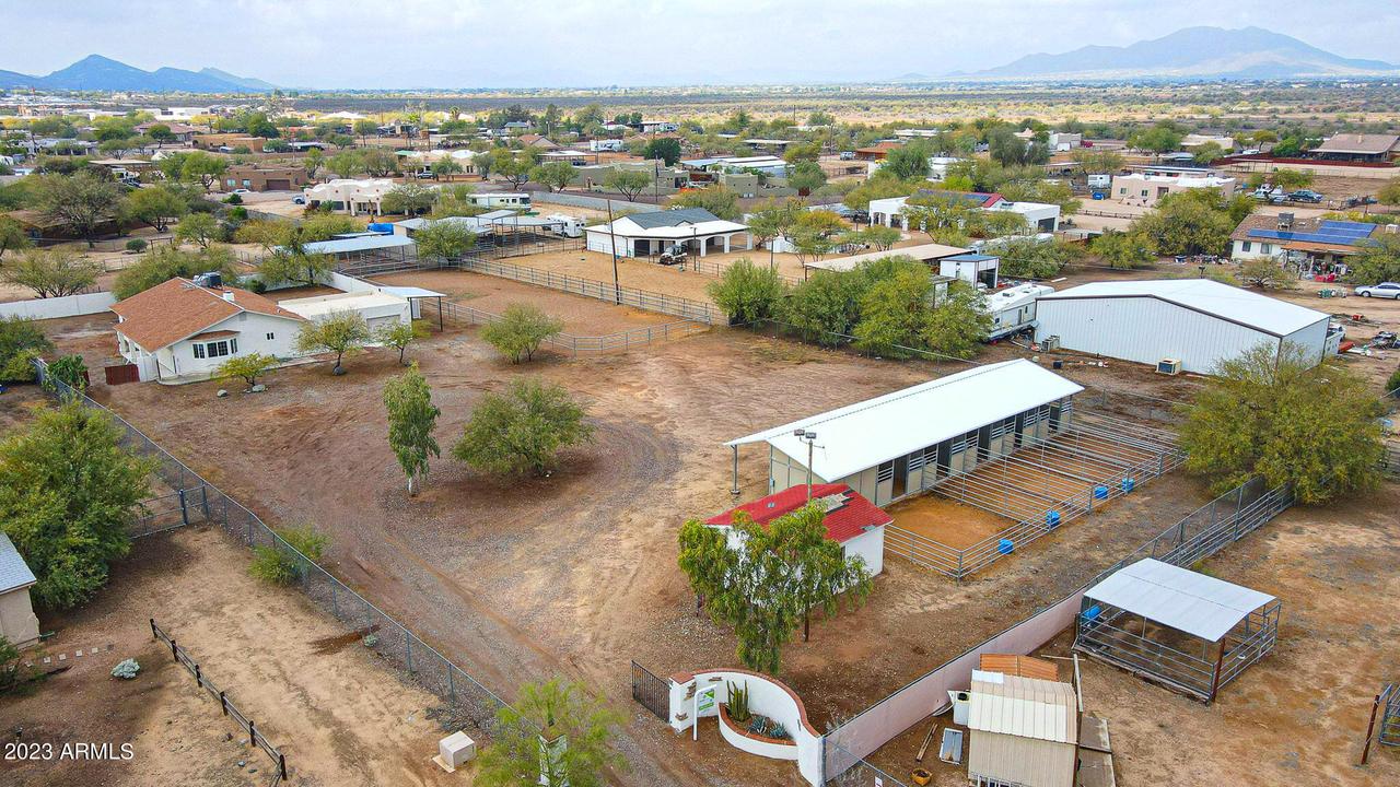 35816 N 7th St., Phoenix, AZ 85086